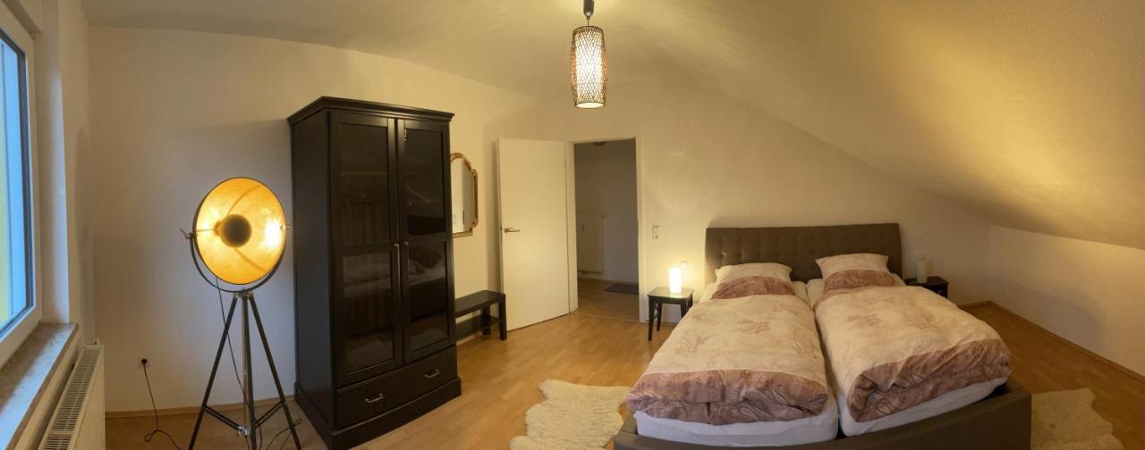 Ferienwohnung Balkonblick Am Hirschberg Санкт Вендел Екстериор снимка